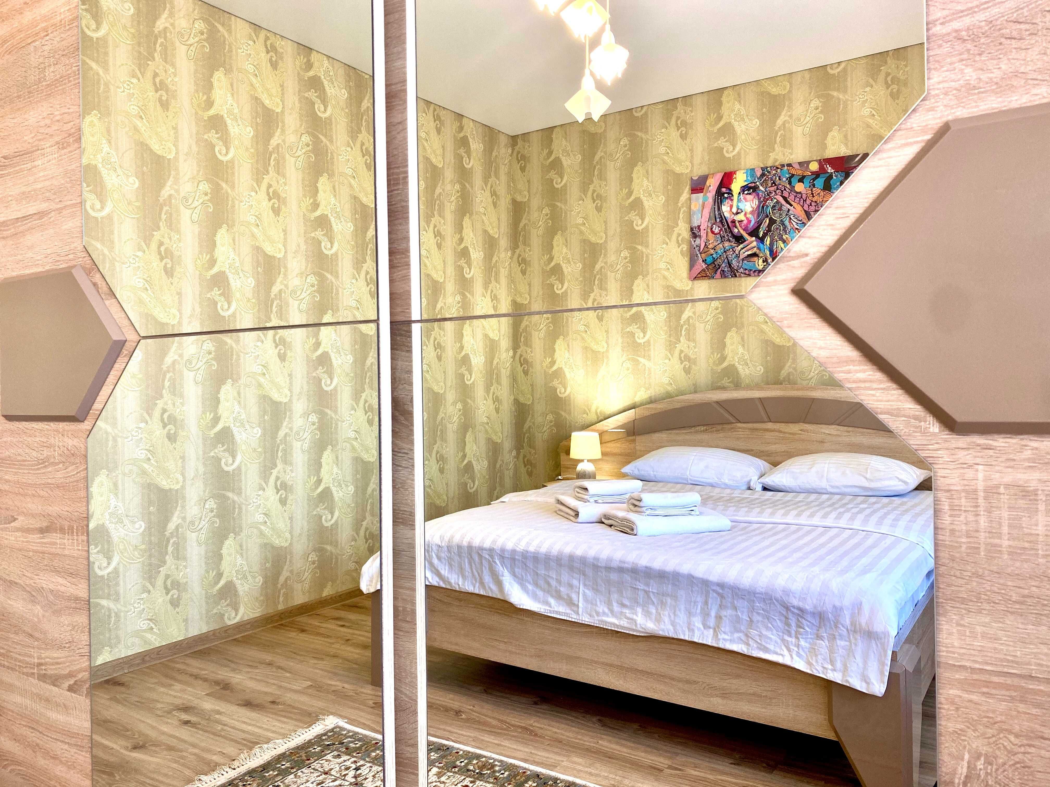 ApartPoltava НОВИЙ буд. центр міста, ПАНОРАМНИЙ БАЛКОН. подобово