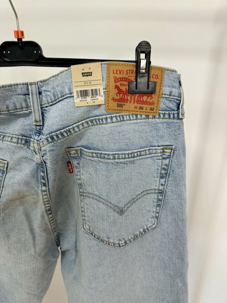 Голубі джинси Levi’s 35/32 stretch