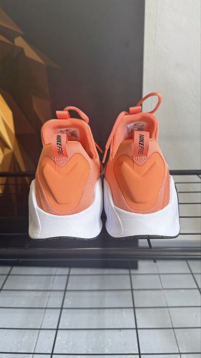 Кросівки Nike Free Metcon 6 FJ7127-800 оригінал 44 (28 см)