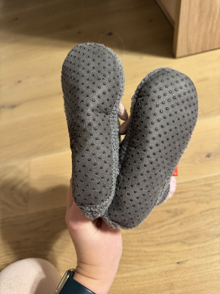 Kapcie soxo 26 dla dziwwczynki