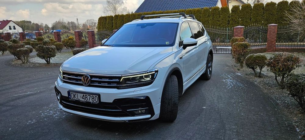 Volkswagen Tiguan HIGHLINE  R-LINE  2.0 TDI SCR 140kW 4 MOTION DSG 7-G  salon Polska
