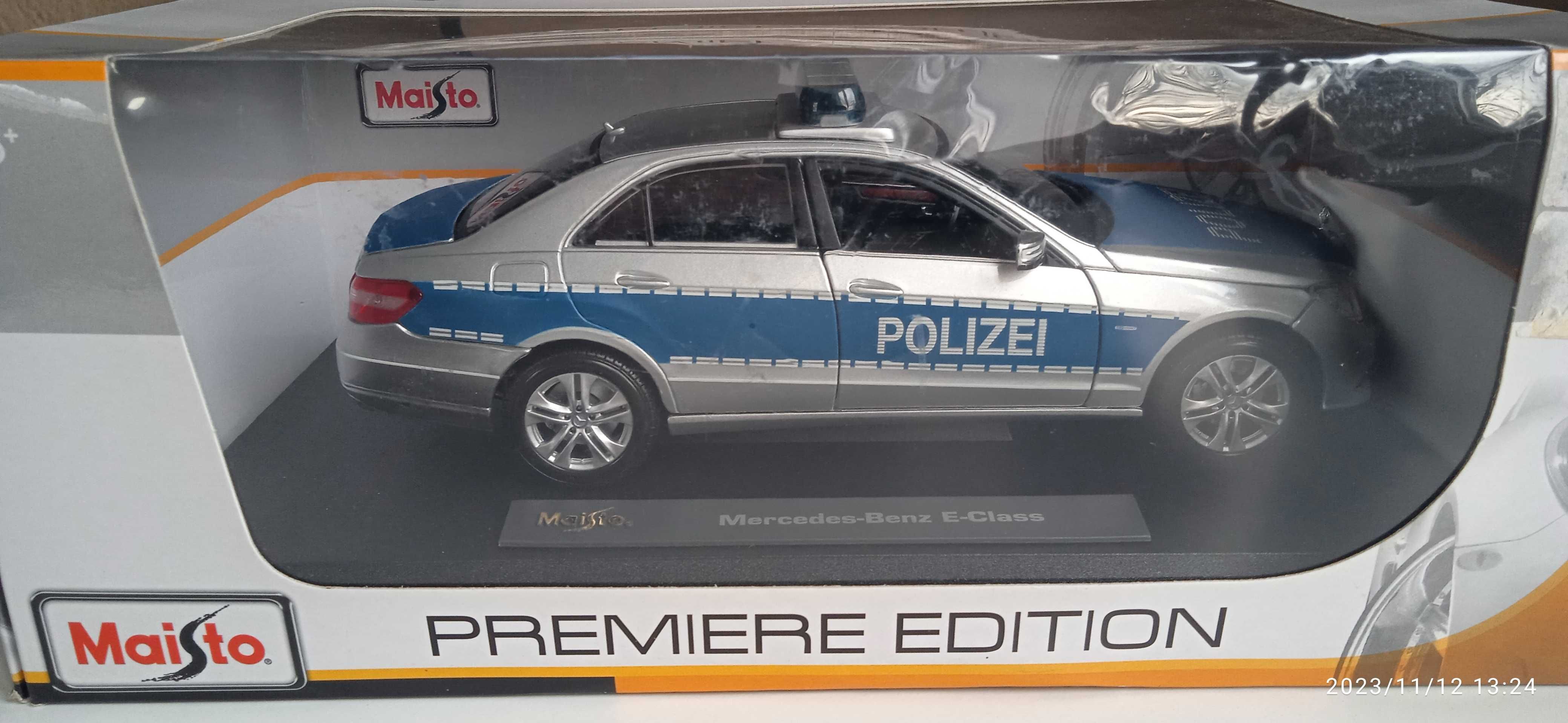 Модель 1.18 Mercedes Benz E-Class German Police