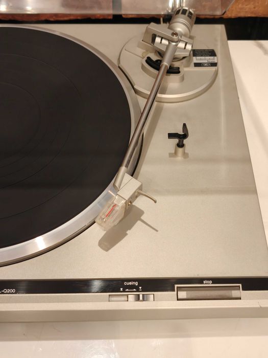 TECHNICS SL-Q200 gramofon Direct Drive QUARTZ