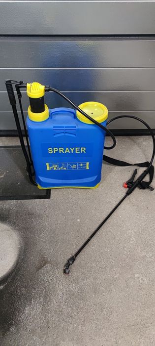 Duży Opryskiwacz Sprayer