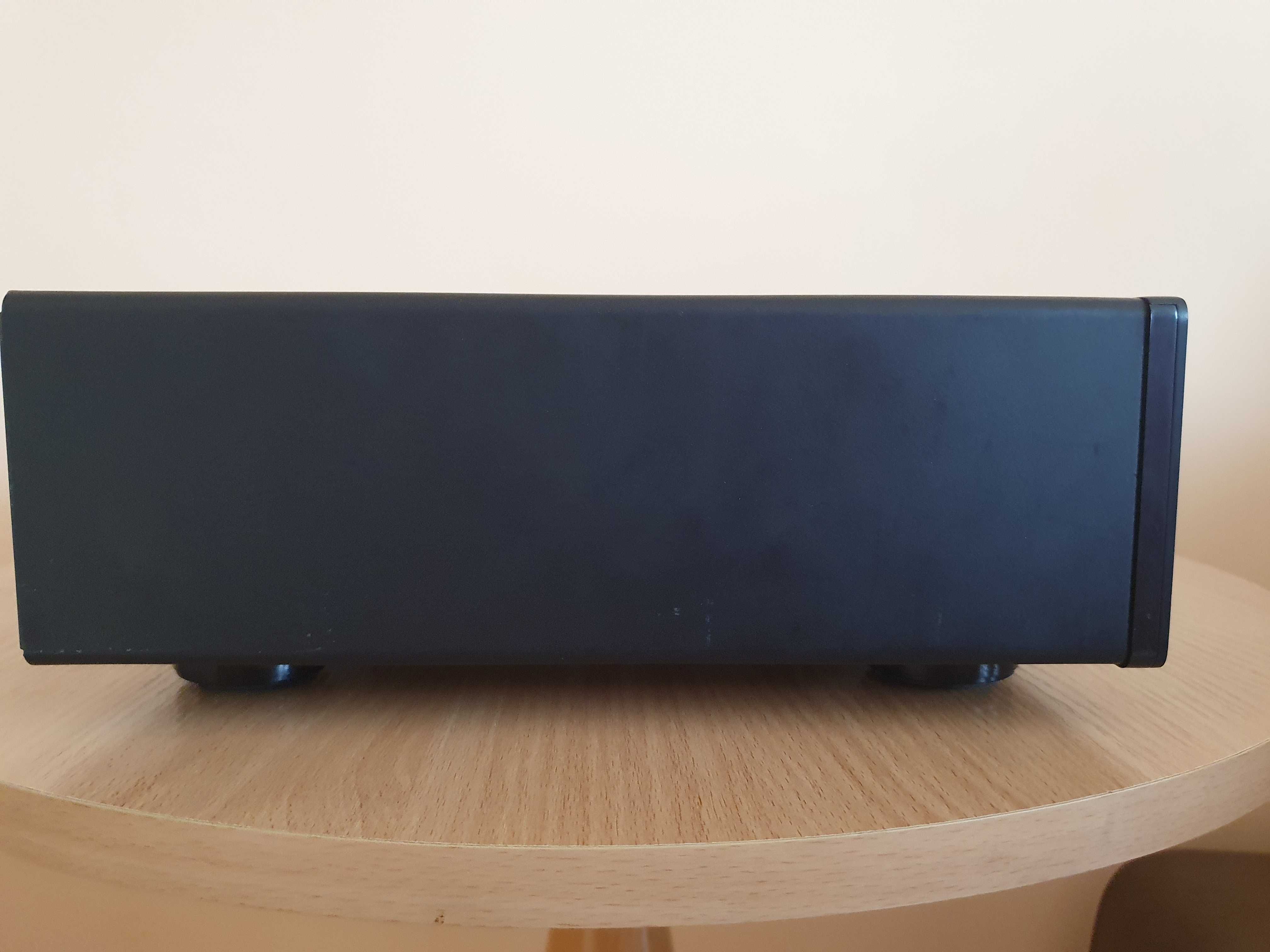 Cambridge Audio Azur 651A