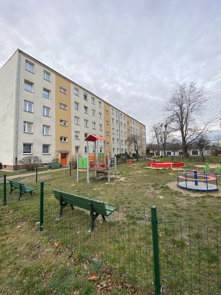 Kawalerka z balkonem + piwnica. Darmowy parking. Chabrów 179 - od 1 X