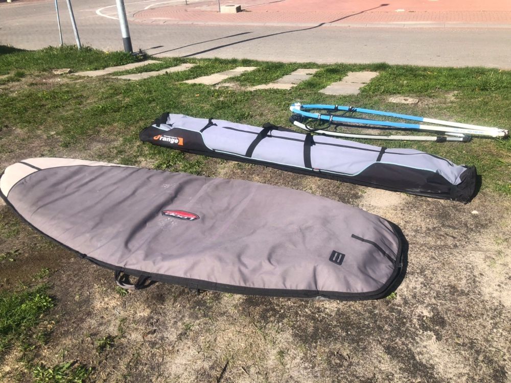 Zestaw windsurfing deska STARBOARD + 2 pendniki