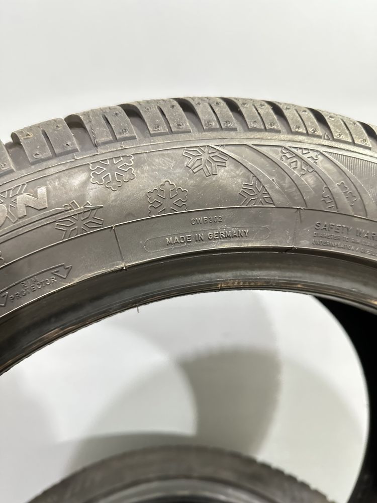 зимние шины Dunlop WinterSport 4D 235/50 R18 97V