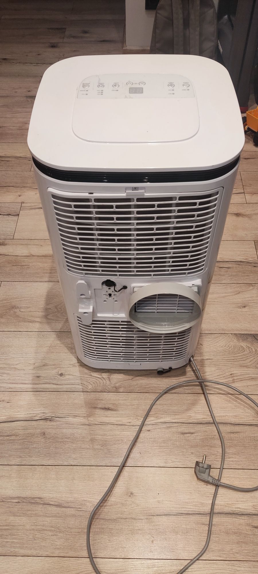 Klimatyzator przenośny Eberg Miru E26HD