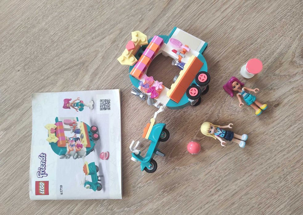 Конструктор LEGO Friends Мобільний модний бутік