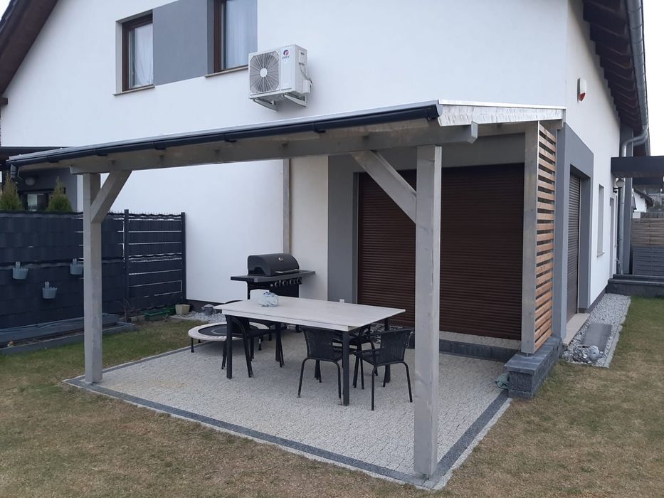 Zadaszenie tarasu,pergola tarasowa,dach,taras,poliweglan,KVH,BSH
