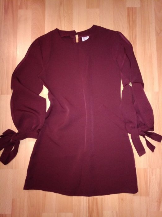 Платья одним Лотом