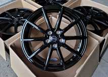 Alufelgi 17 5x114,3 Nissan Juke Qashqai Pulsar Leaf Primera Czarne 703
