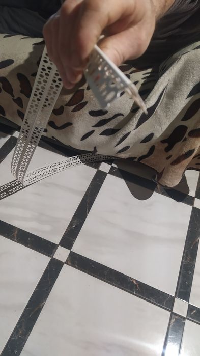 Уголок ПВХ універсальний