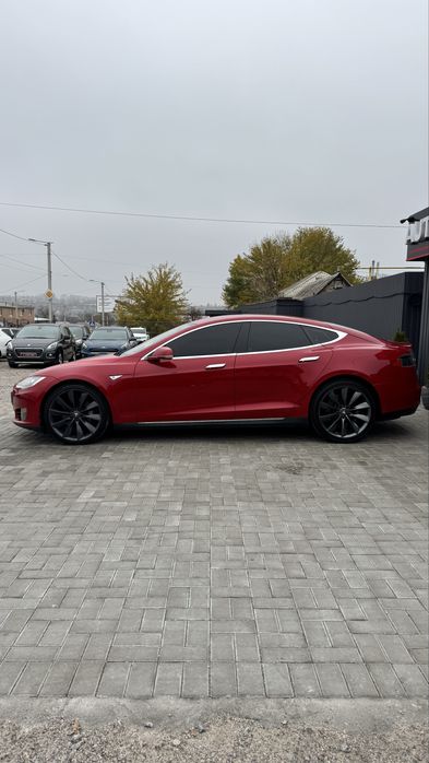 Tesla Model Тесла Модель S 2013 р 60кВт Запас ходу 300 км Автомат