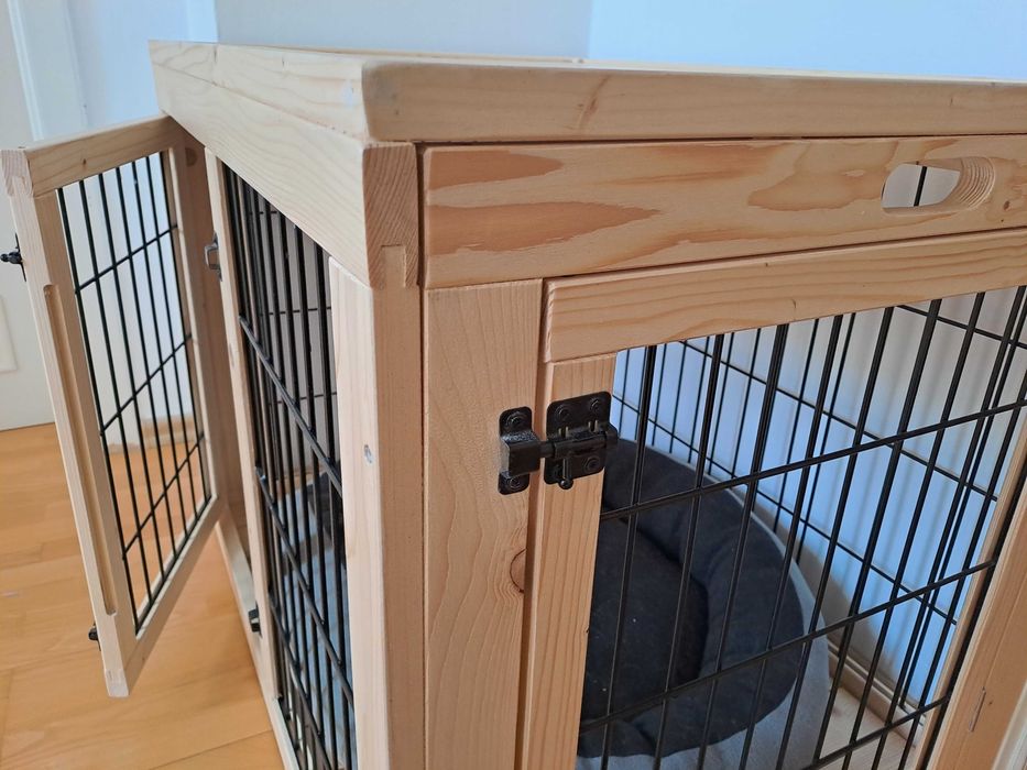 klatka kennelowa (drewniana)