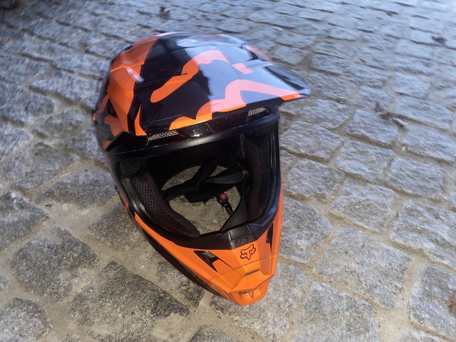 Capacete fox v1  usado