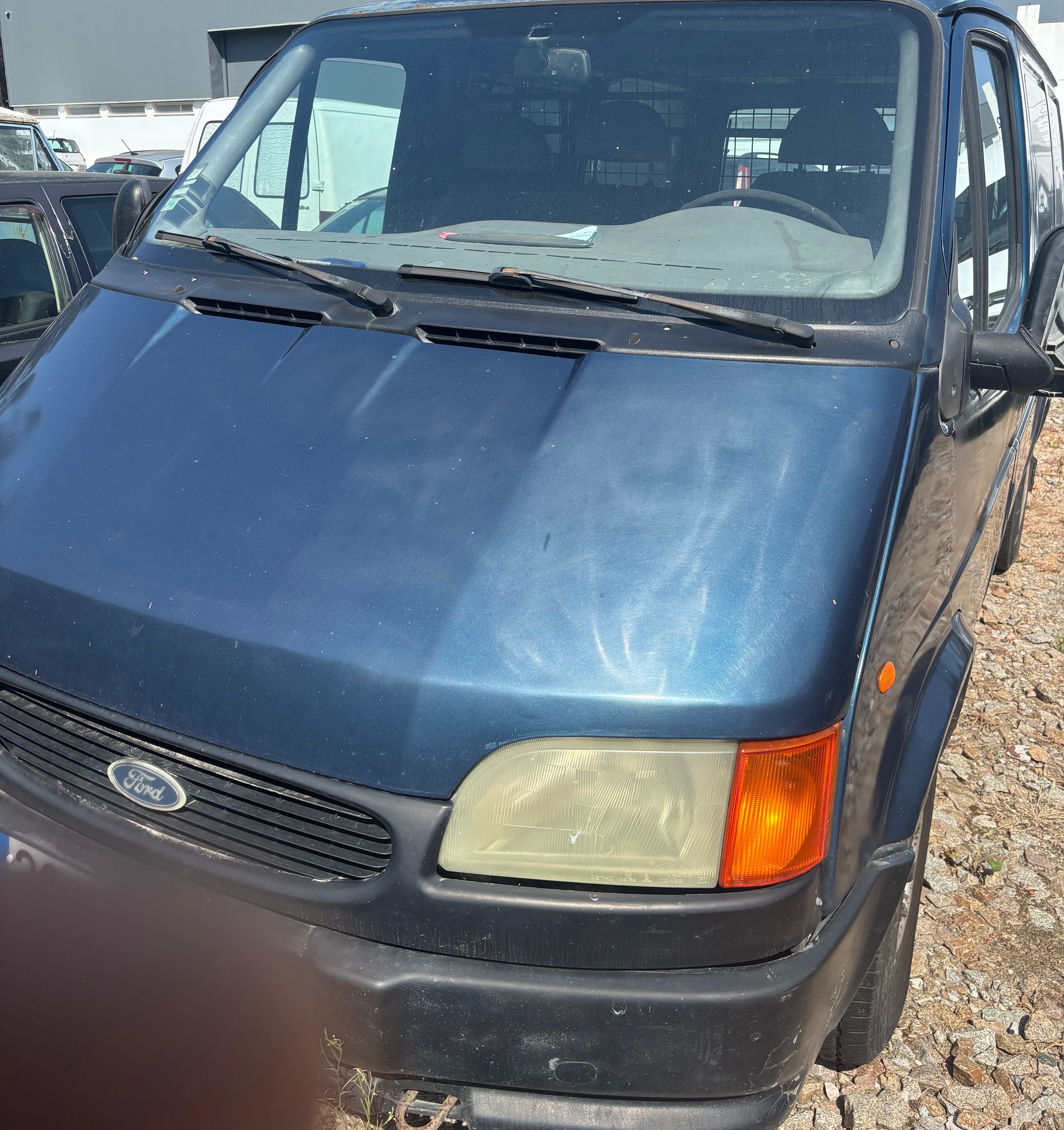 Ford Transit Top Line 1998  (motor avariado)