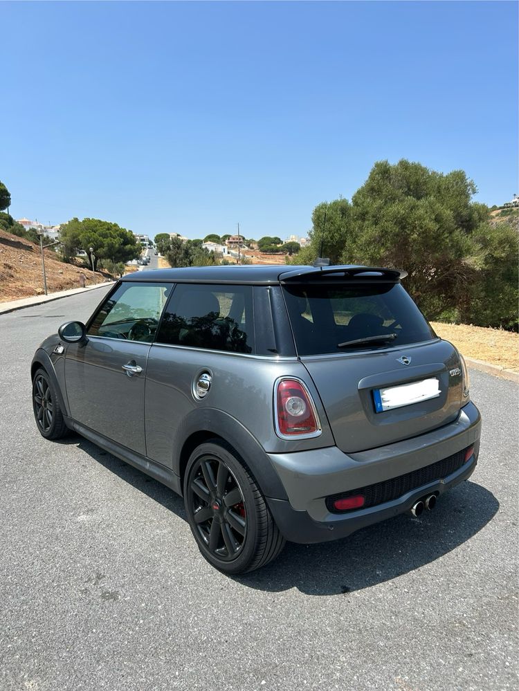 Mini Cooper S.