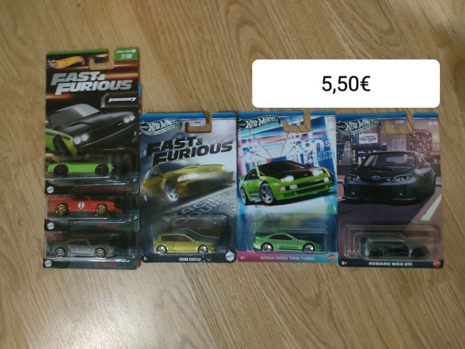 Hot Wheels variados