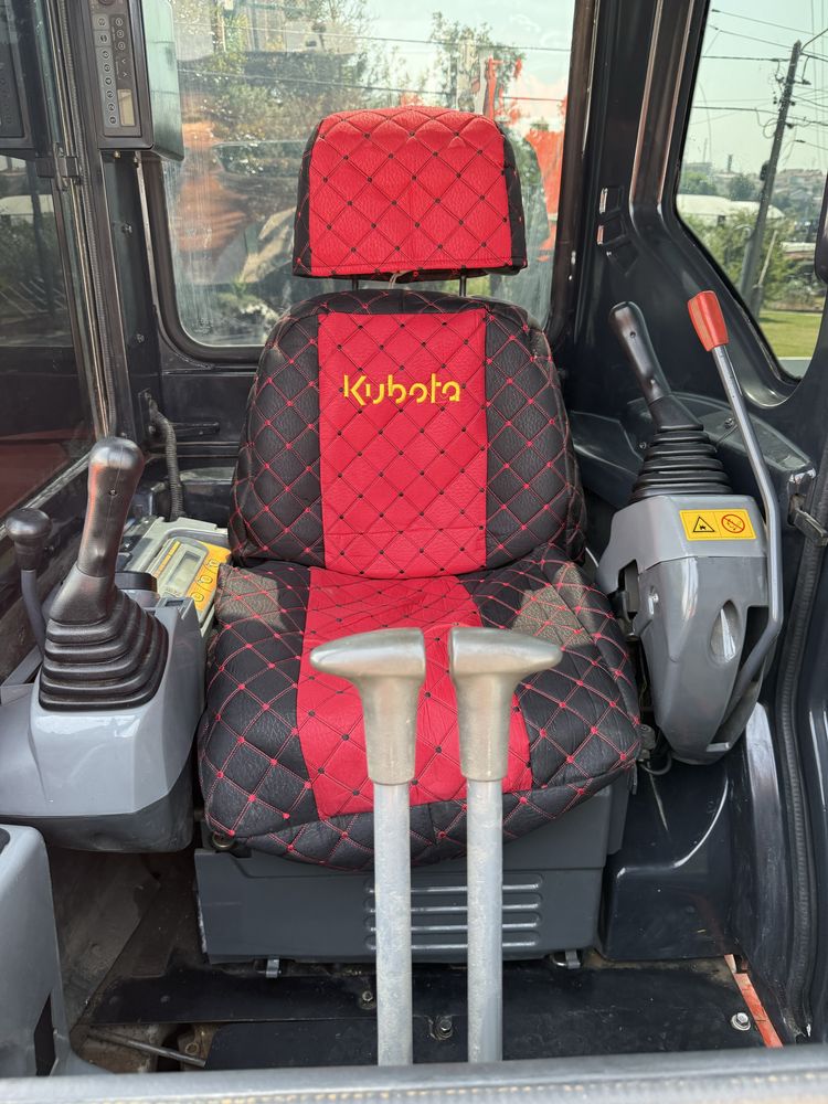 Kubota KX155‑3SZ – Mini Escavadora (2012)