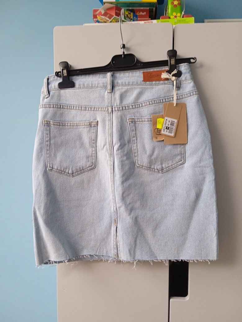 Spódnica jeansowa w cekiny 38