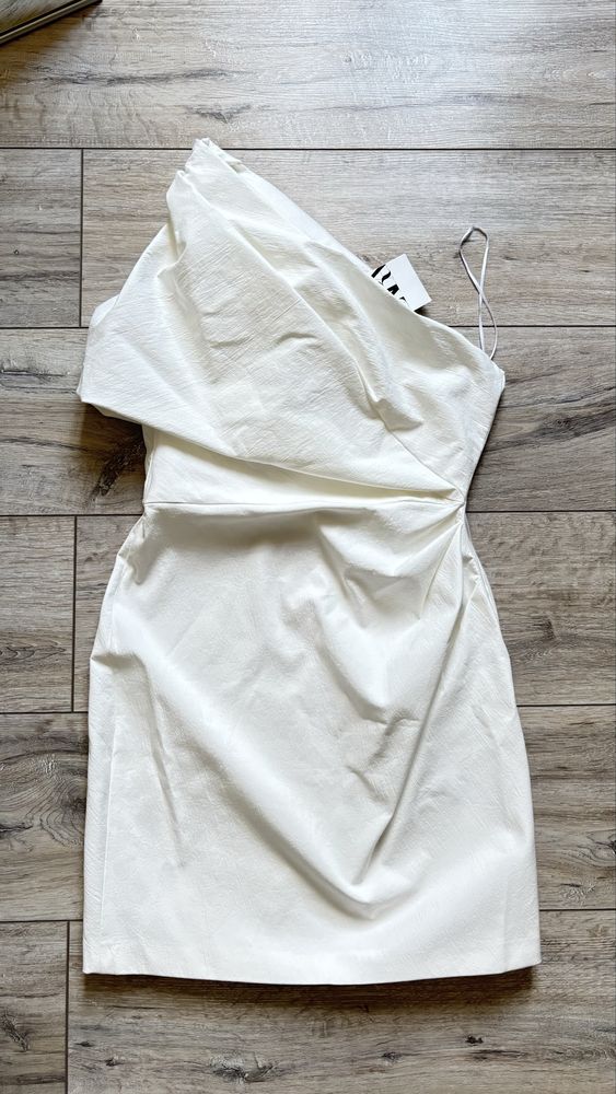 Асиметрична бавовняна сукня Zara