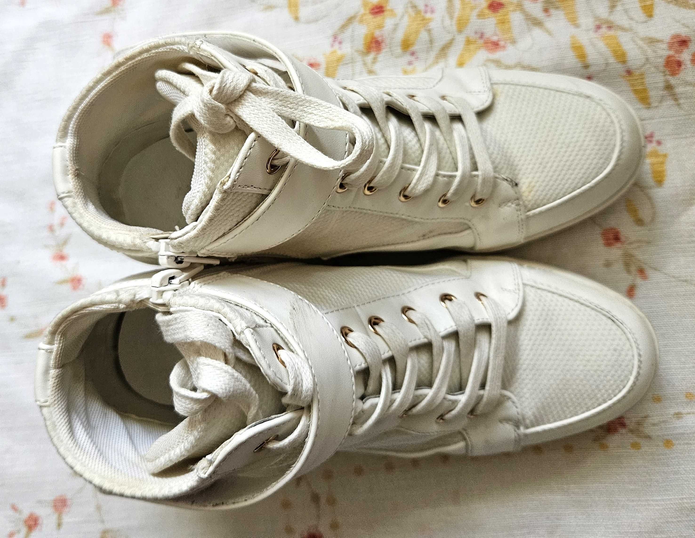 Białe buty na koturnie Jenny Fairy rozmiar 38