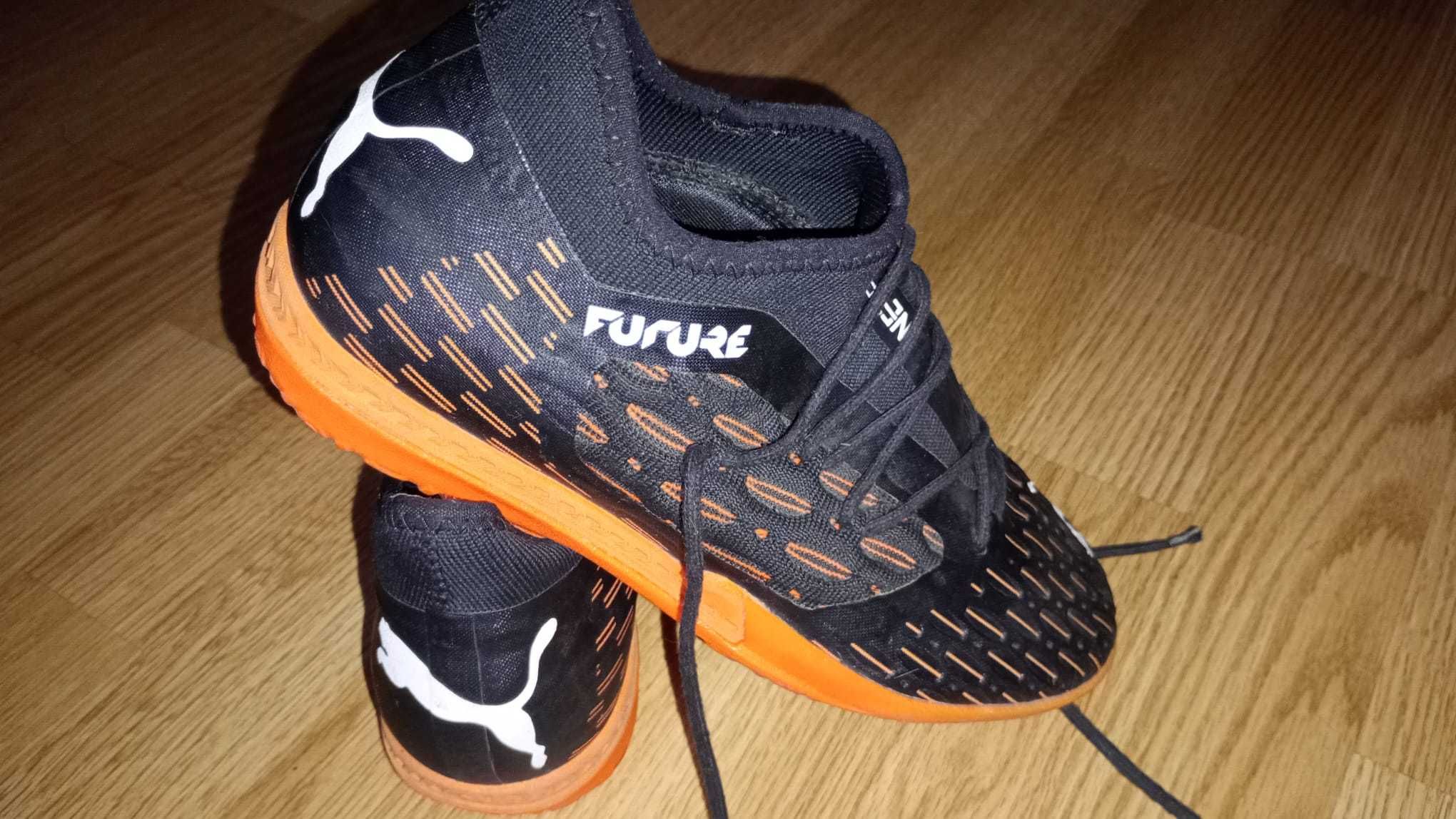 Buty do piłki halówki Puma