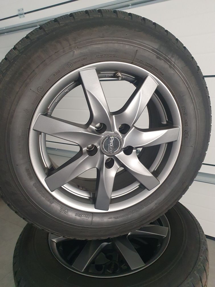 Komplet kół 16" 5x114,3 ET40 opony 215/65 R16 Sportage ASX Qashqai