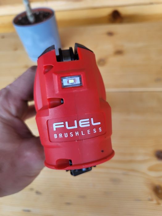 Milwaukee 2526 м12 fuel Безщітковий акумуляторний мультитул реноватор