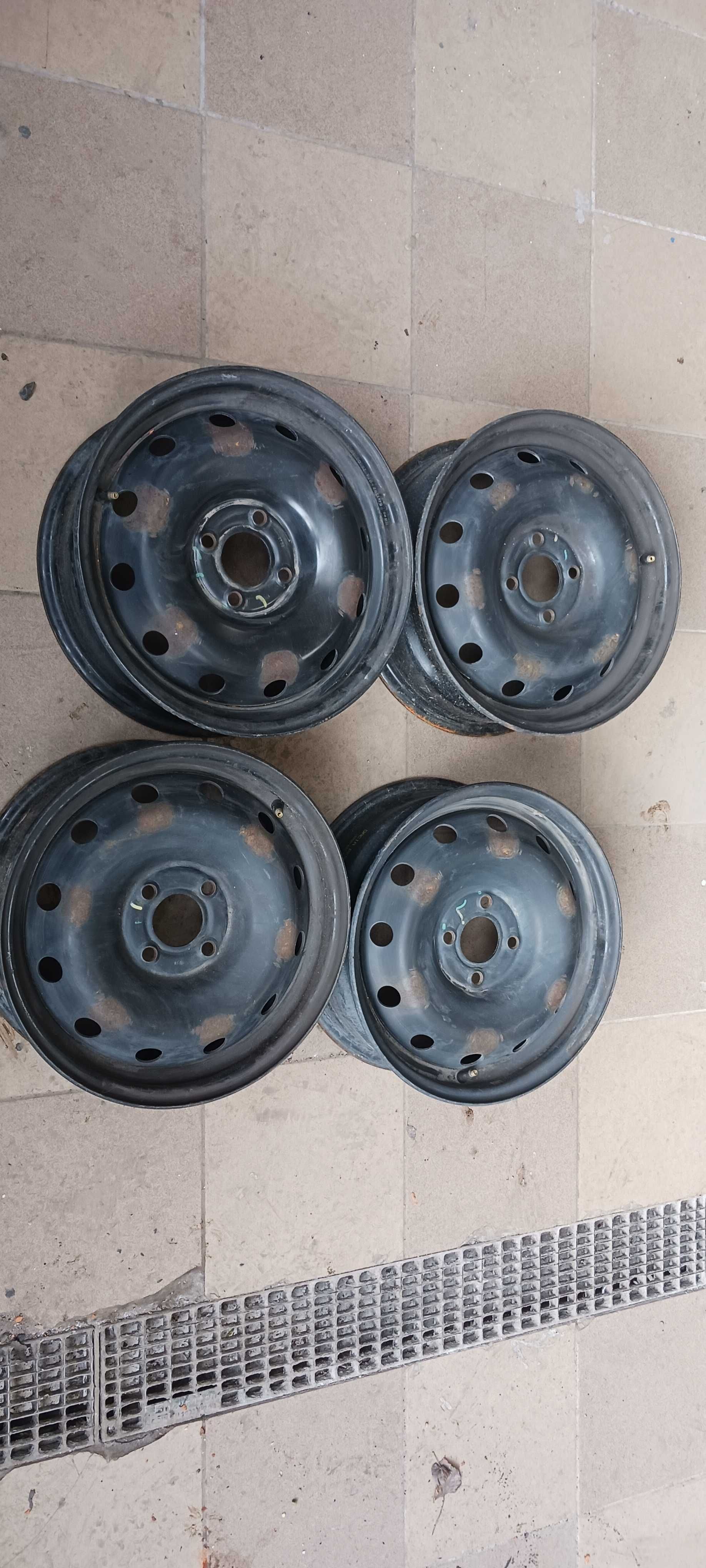 Felgi 15" 4x100 Renault Dacia 6Jx15 ET 50