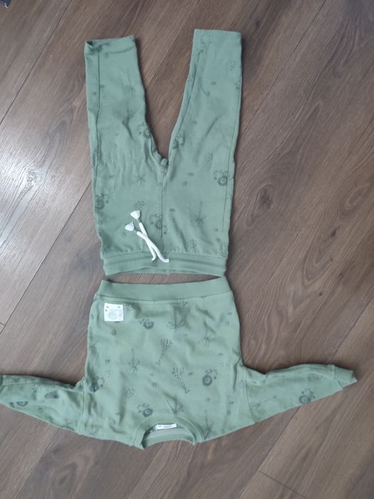 Zielony Dresik w zwierzątka Reserved 80/86 chłopiec