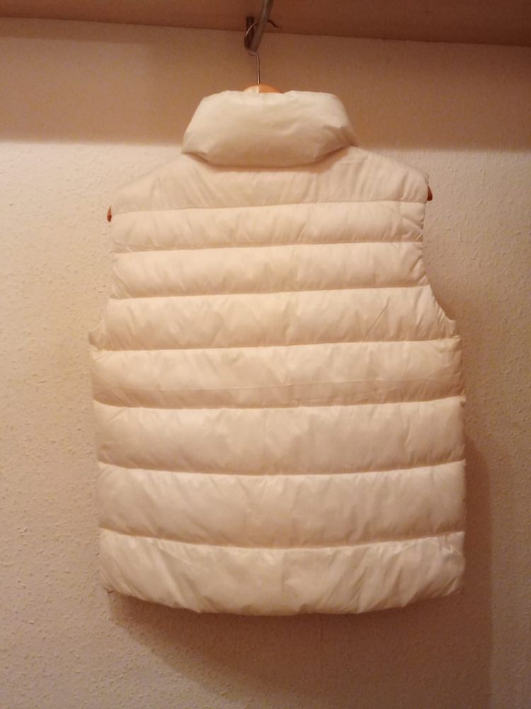 Продам женскую жилетку Esprit