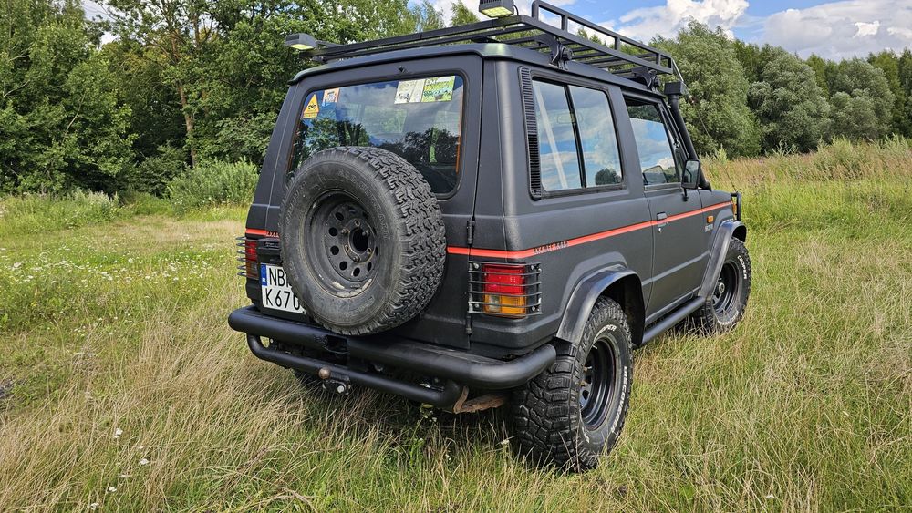 Mitsubishi Pajero 1   2.5 TD