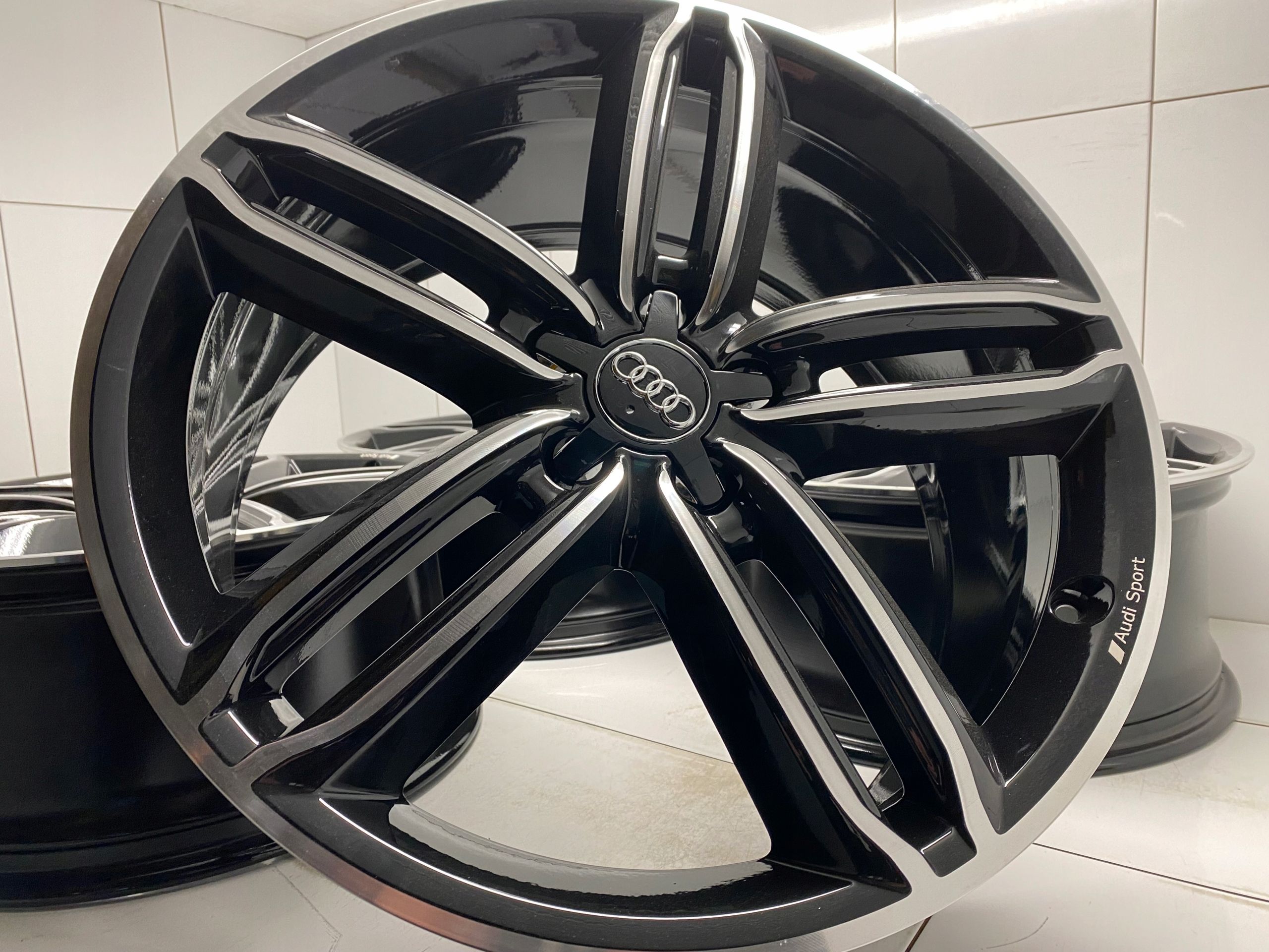 Felgi 20 Audi A6 4G0 4G9 s Line 8.5 ET43 0EM Ideal