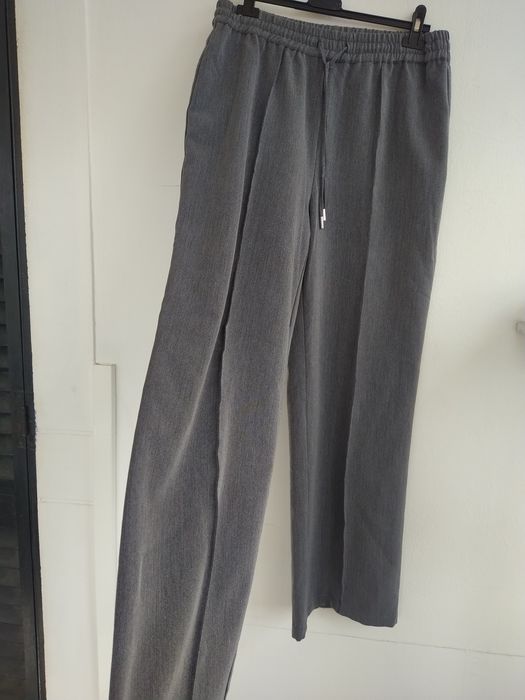 Calças pantalonas cinzentas, elegantes e confortáveis -Vilanova-Tam.40