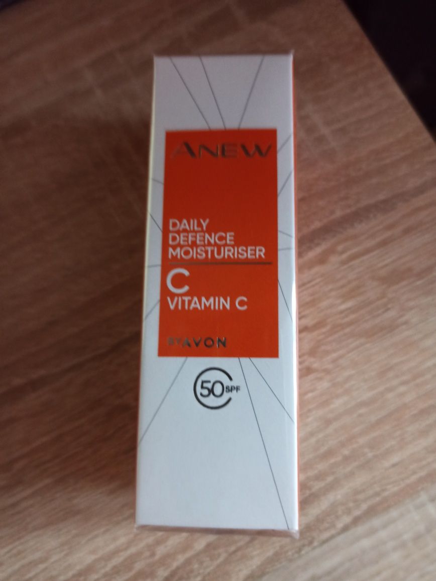 ANEW - Krem ochrona UV do twarzy Avon Anew 50 SPF na dzień 50 ml