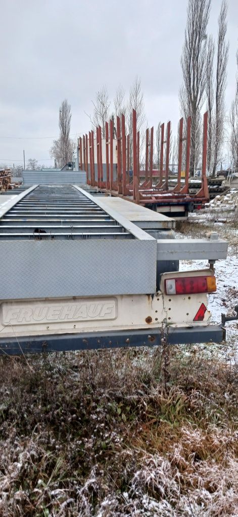 Полуприцеп контейнеровіз