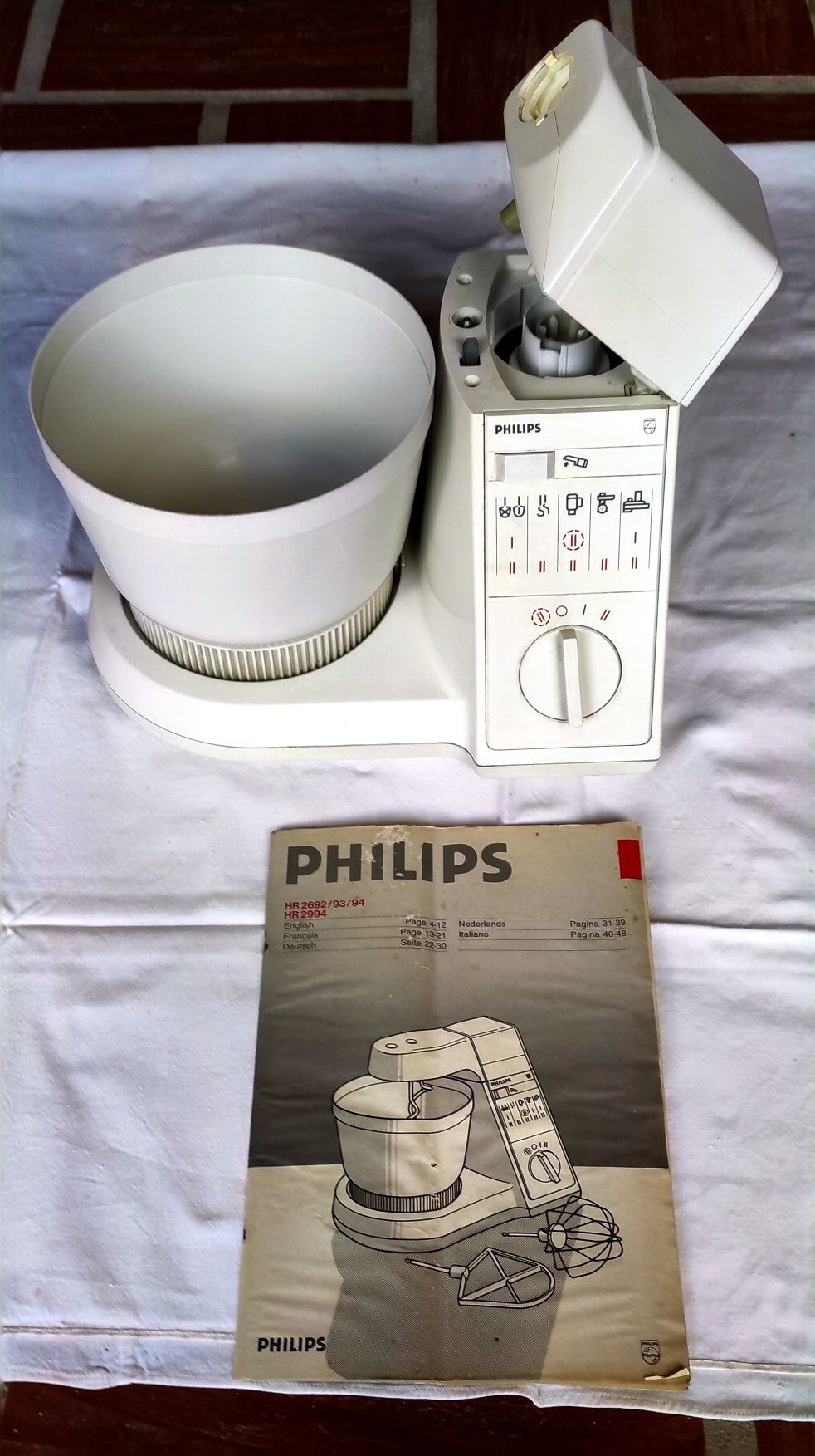 Robot multifunções Philips