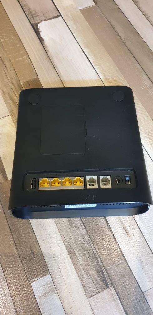 Router modem LTE ZTE mf286r