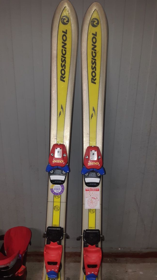 Dziecięce narty 110cm Rossignol. Wiązania Tyrolia 620.