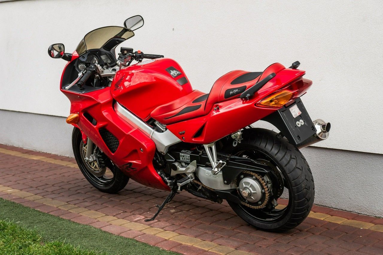 Honda VFR 800 MAŁY PRZEBIEG MEGA ZADBANA Raty Transport Największy Wybór Motocyk