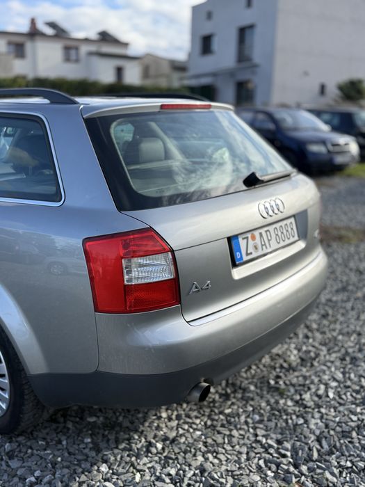 CAR4YOU AUDI A4 2.0 Benzyna 2002R Klimatyzacja  208310KM