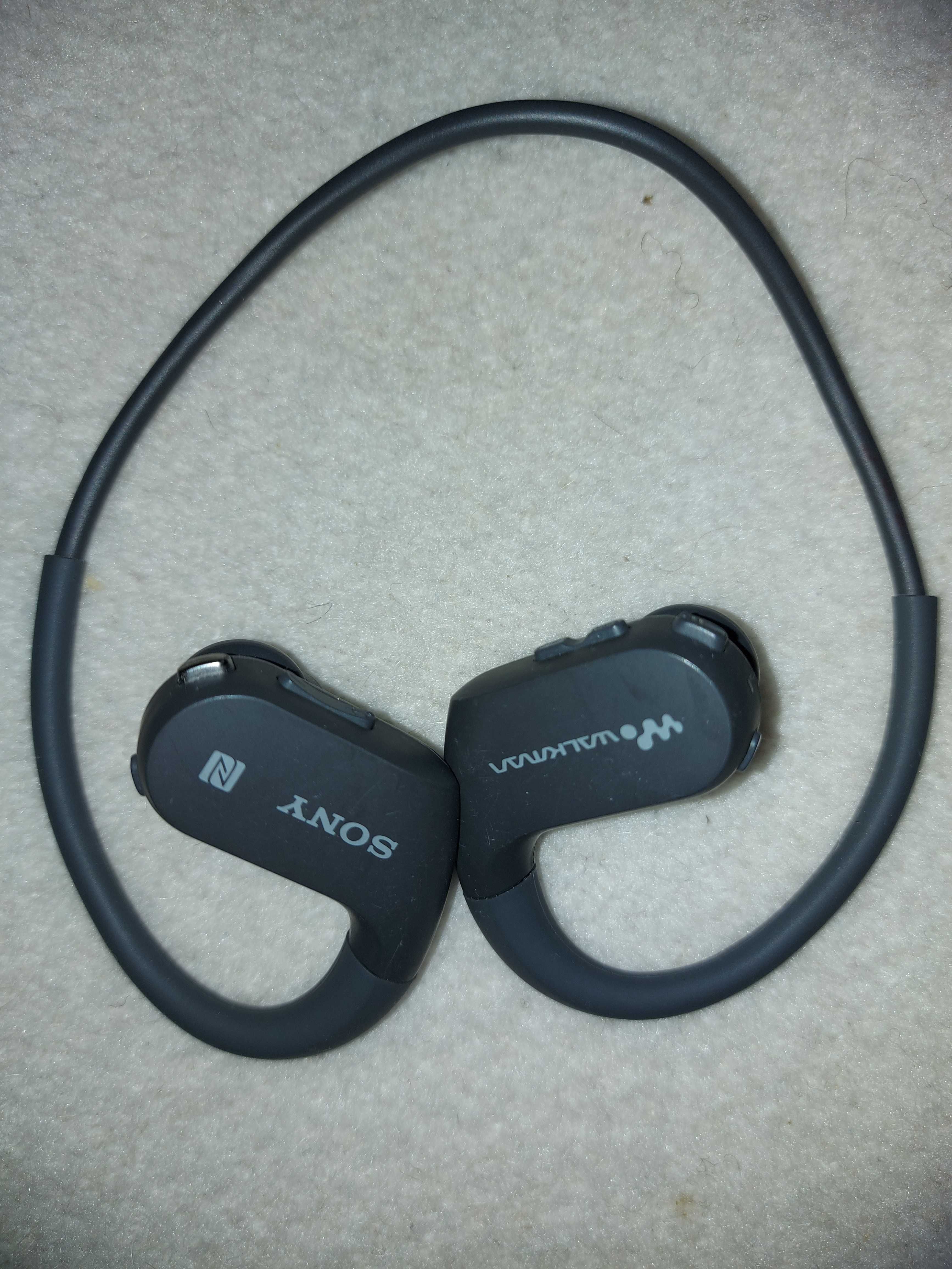 Навушники для плавання. Sony Walkman NW-WS625
