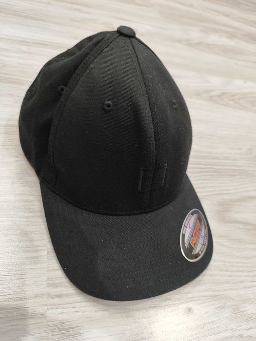 Czapka z daszkiem FLEXFIT Markowa Black Czarna