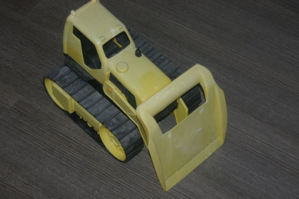 Бульдозер трактор Toy State САТ б/у 37 см пластик