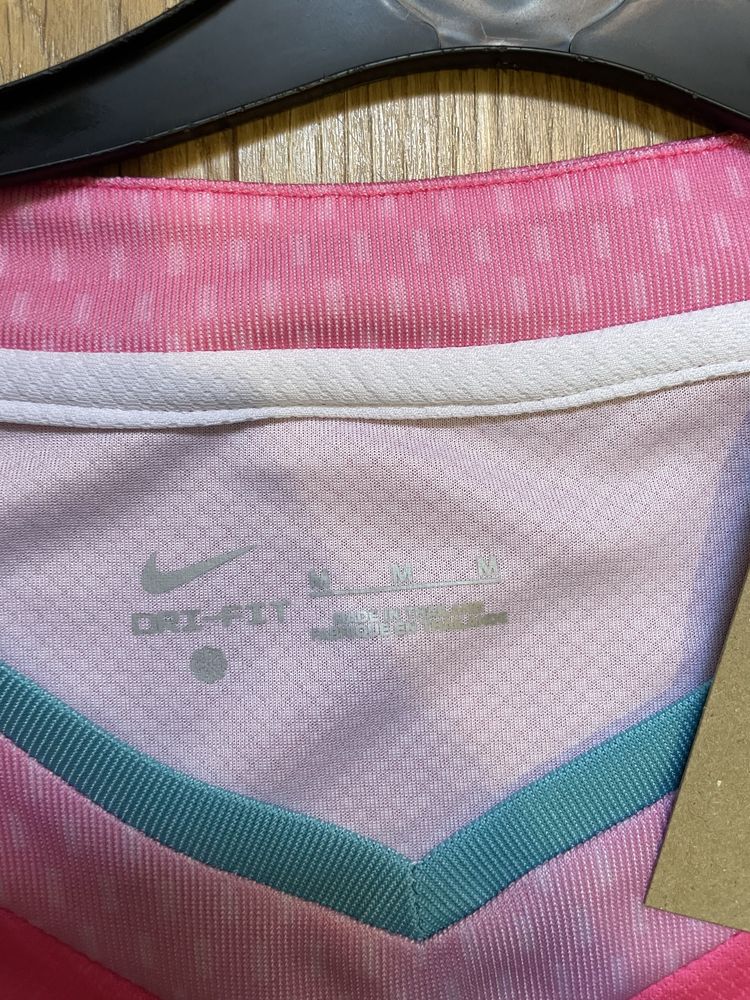 Camisola de Barcelona Rosa Nova