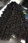 Cabelo humano cacheado 100 gramas 60€