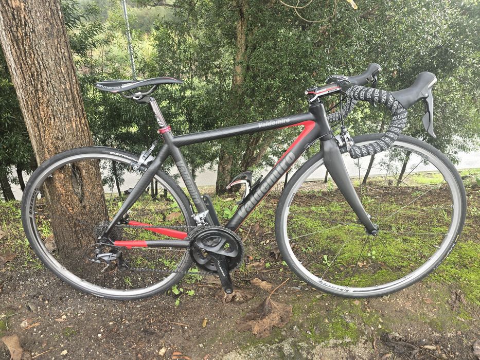 Bicicleta de carbono xs bem equipada